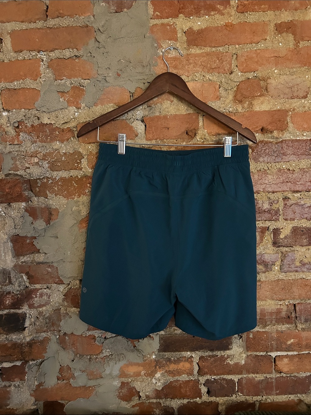 🍋 Men’s Lululemon Pace Breaker Shorts